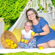 Kindergartenfotografie Günzburg – Kind mit Eltern